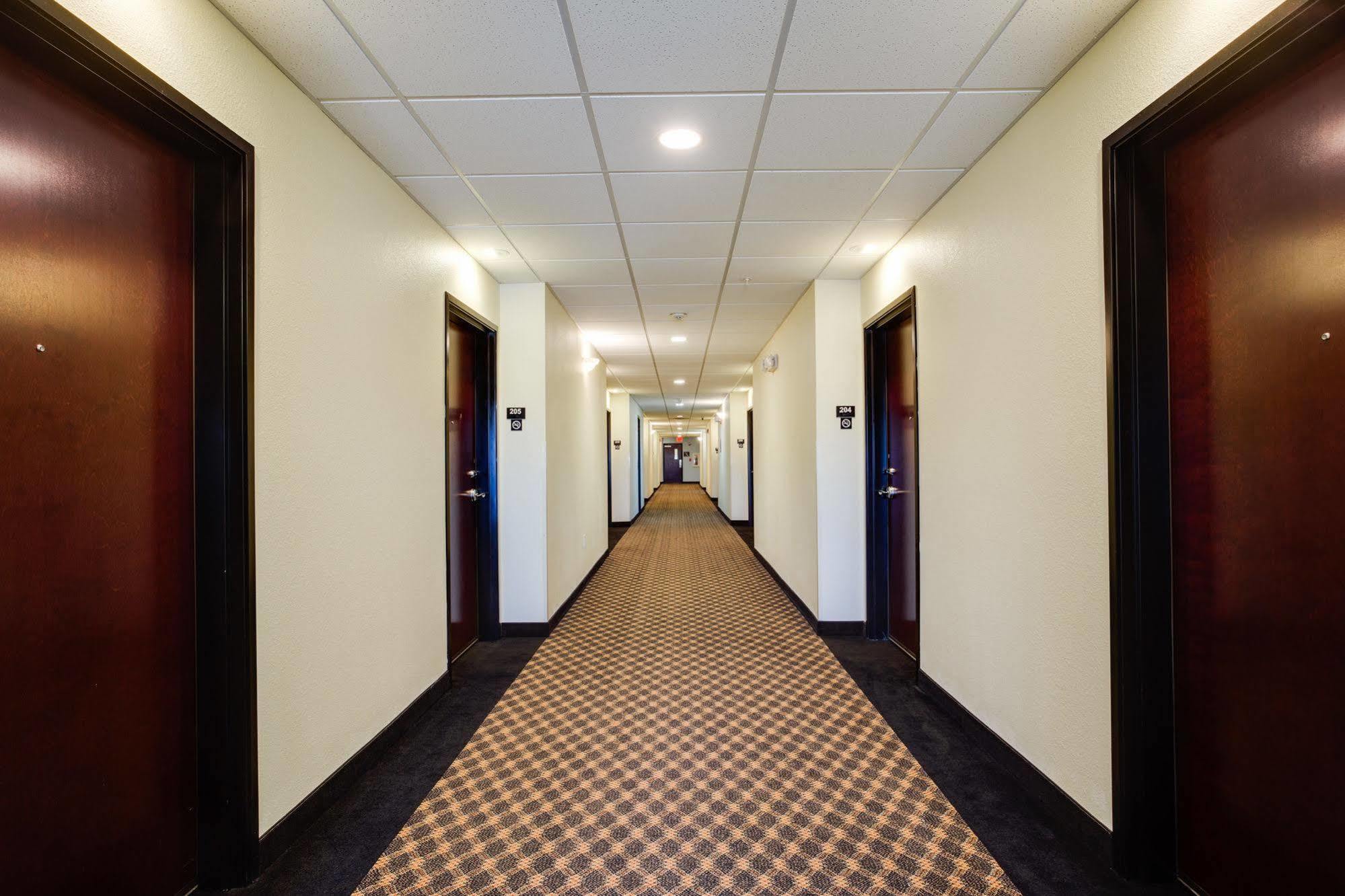 Best Way Inn Cleburne Exteriör bild